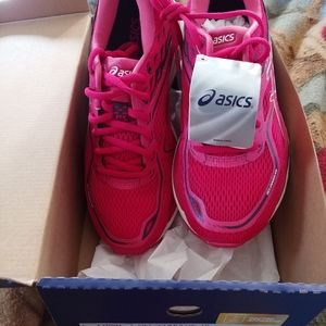 Ladies asics sneakers